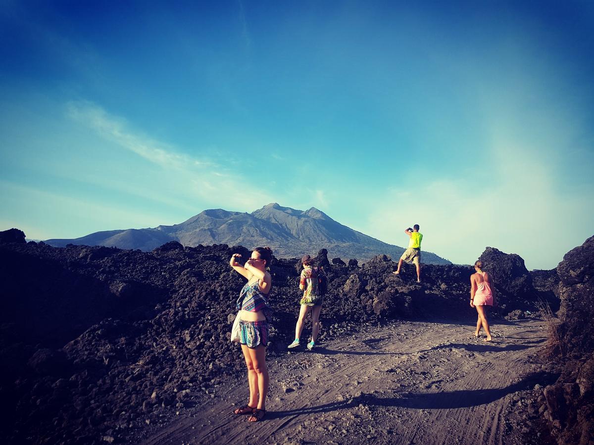 Black Lava Hostel And Lodge Kintamani  Exterior photo